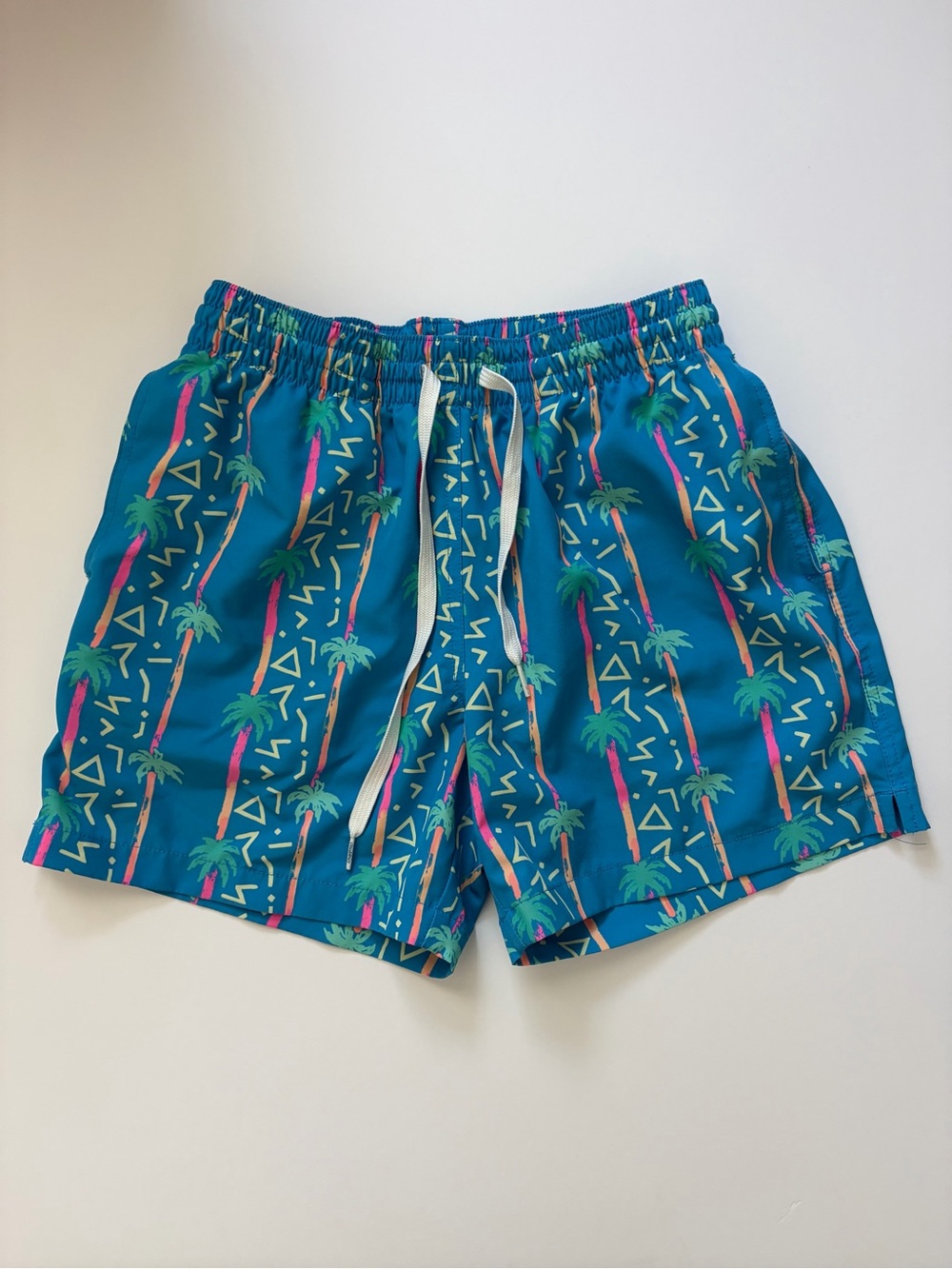 Men's Chubbies 5.5” Teal Palm Print Swim Shorts
